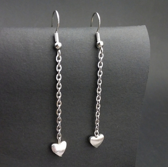 unbranded Jewelry - Earrings dangle so funny hp🔥🔥🔥🔥